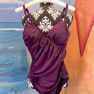 💜Miraclesuit, Rare Design, Excellent Condition,Price is Firm. Size Med/10-12